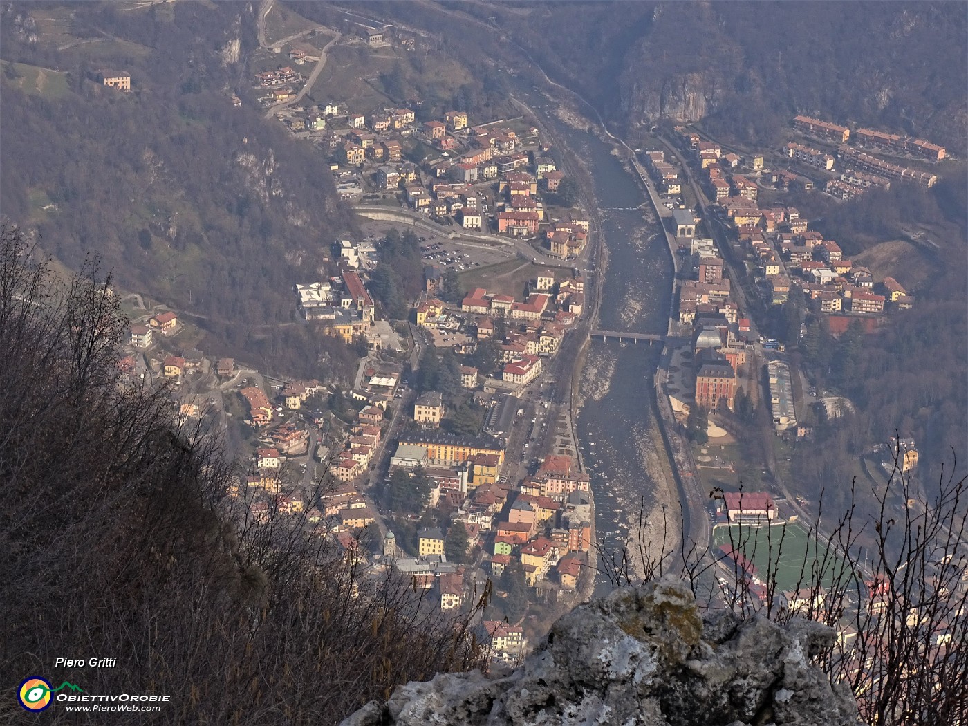 61 Zoom sul centro di San Pellegrino Terme.JPG